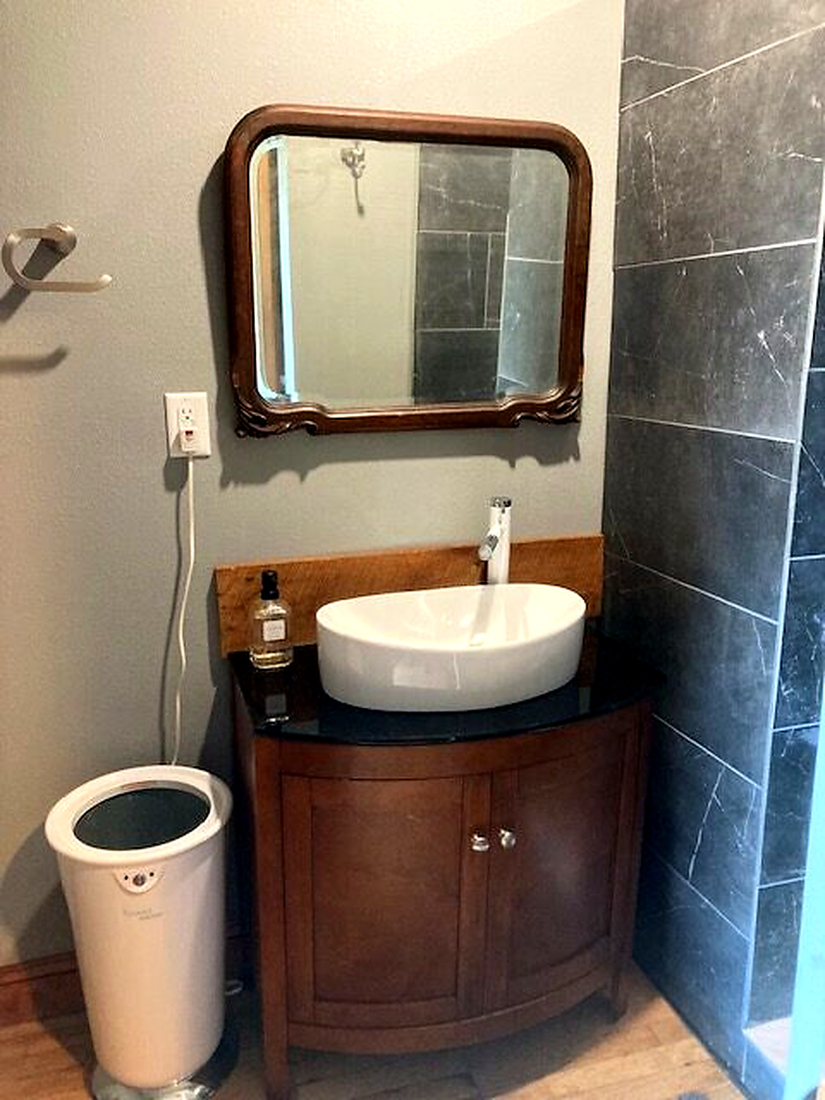 Concord Suite vanity