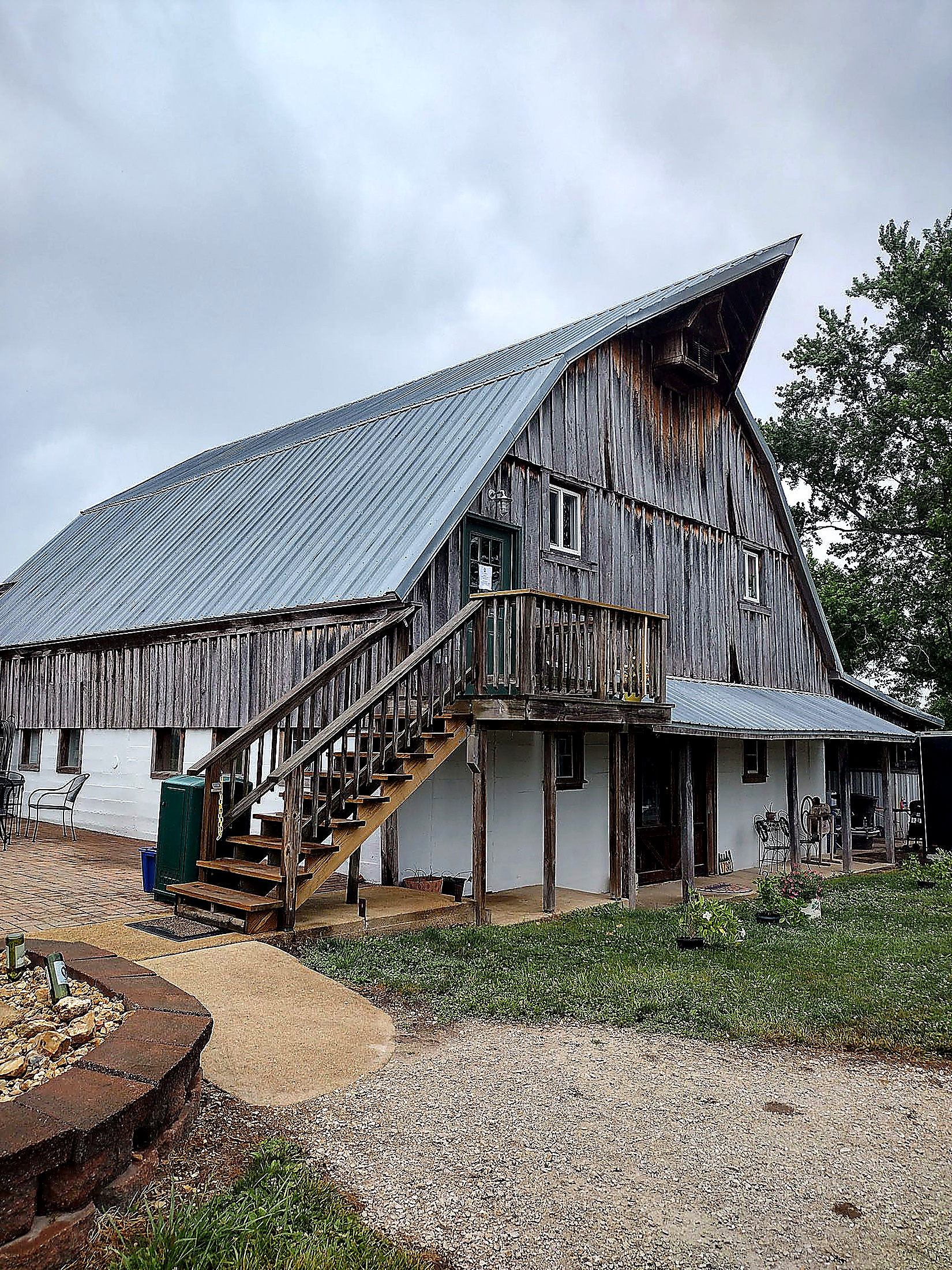 The historic Prairie Barn Winery exterior